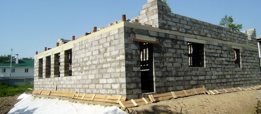 Строительство дома из полистиролблока